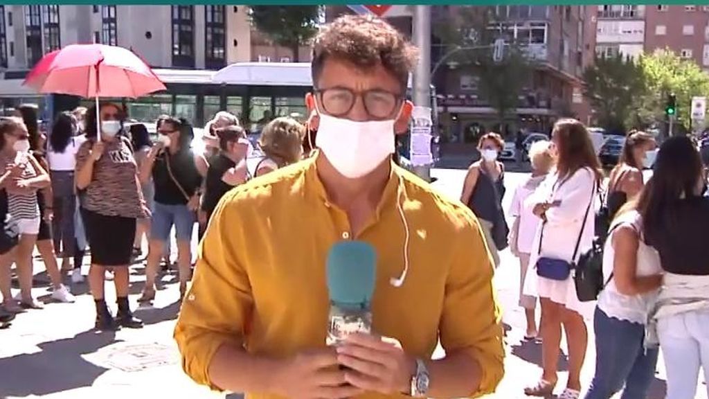 Colas kilométricas de docentes en Madrid para someterse a las pruebas serológicas