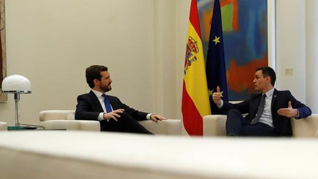 Sánchez  y Casado se reúnen con el rechazo frontal del PP a cualquier acuerdo que incluya a UP