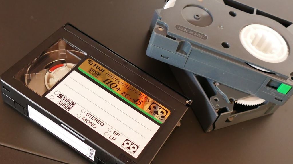 La vuelta (simbólica) del VHS: el lanzamiento de "Mandy" en este formato despierta a los nostálgicos La vuelta (simbólica) del VHS: el lanzamiento de "Mandy" en este formato despierta a los nostálgicos