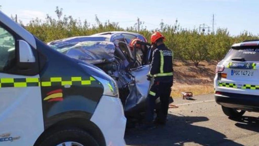 Una pareja de médicos y su hija de 14 años mueren en un accidente de tráfico en Huesca Una pareja de médicos y su hija de 14 años mueren en un accidente de tráfico en Huesca