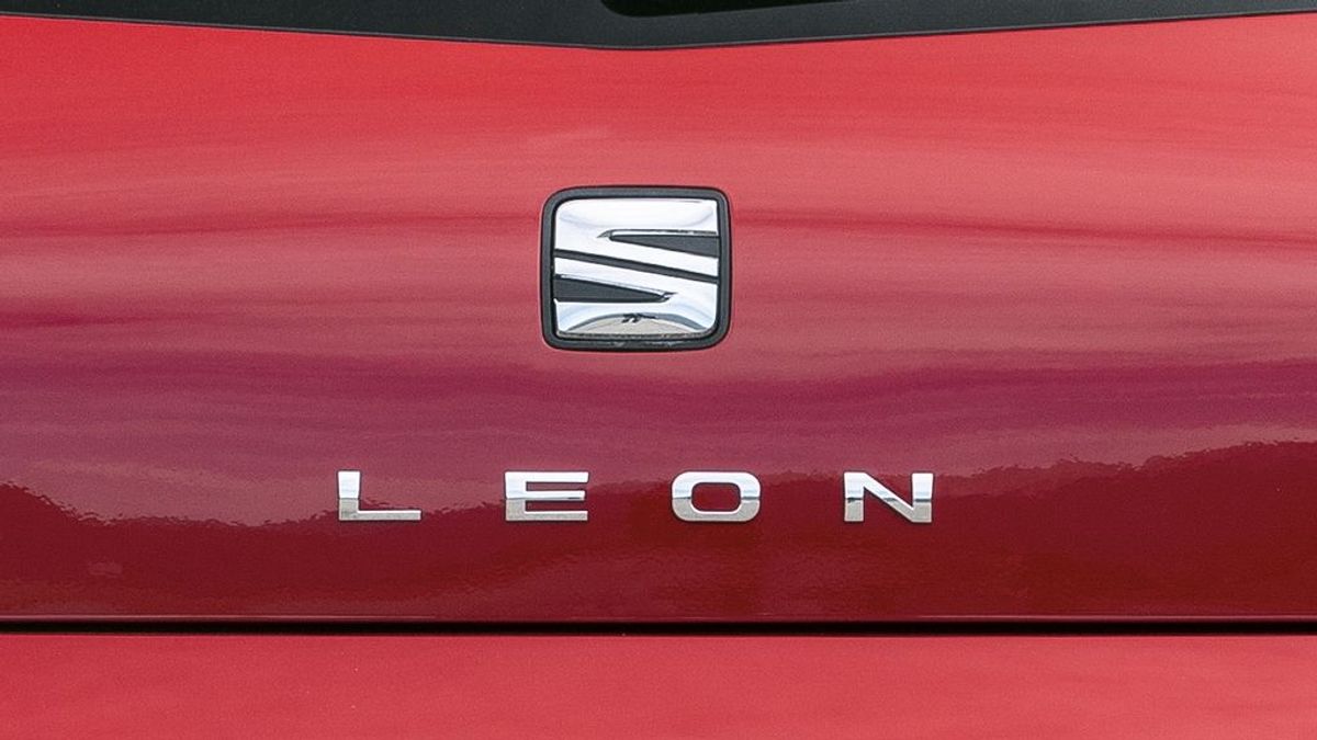 Alertan del riesgo de accidente en coches Seat León por problemas en el motor Alertan del riesgo de accidente en coches Seat León por problemas en el motor