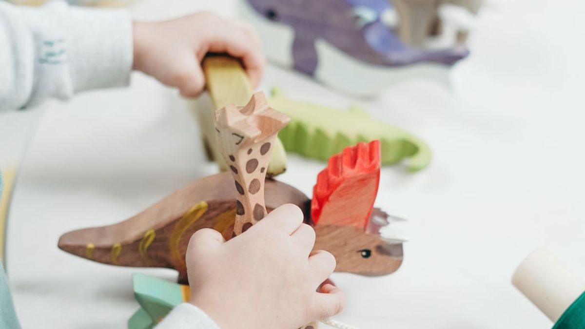 Apertura de las escuelas infantiles, primera fase de la 'vuelta al cole' en Madrid: "A los bebés se les va a recibir como siempre, en brazos" Apertura de las escuelas infantiles, primera fase de la 'vuelta al cole' en Madrid: "A los bebés se les va a recibir como siempre, en brazos"