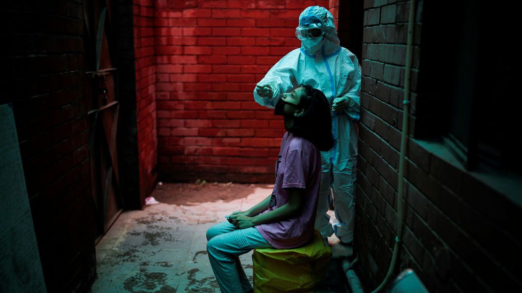 La pandemia de coronavirus marca nuevo récord con 304.626 nuevos casos y supera 874.000 muertos La pandemia de coronavirus marca nuevo récord con 304.626 nuevos casos y supera 874.000 muertos