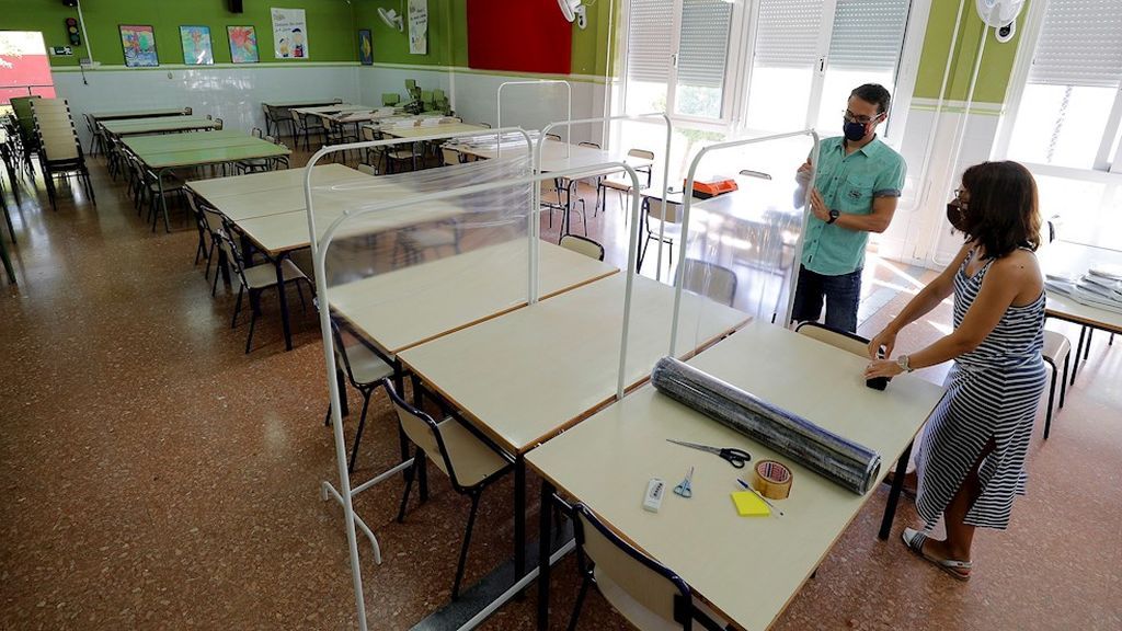 El personal de los centros educativos, listo para afrontar un curso incierto El personal de los centros educativos, listo para afrontar un curso incierto