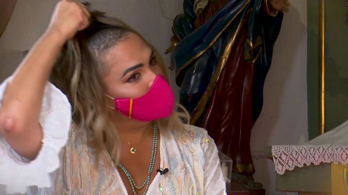 Amor Romeira se rapa la cabeza: "No se acaba el mundo por no tener pelo"