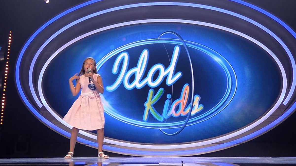 Ainara Tadeo “llena el escenario” de ‘Idol Kids’ con su desparpajo interpretando ‘Chica ye yé’