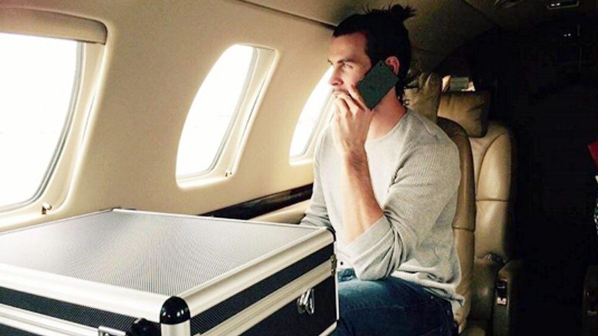 El Real Madrid intenta convencer al Manchester United para que se lleve a Bale aunque sea libre El Real Madrid intenta convencer al Manchester United para que se lleve a Bale aunque sea libre