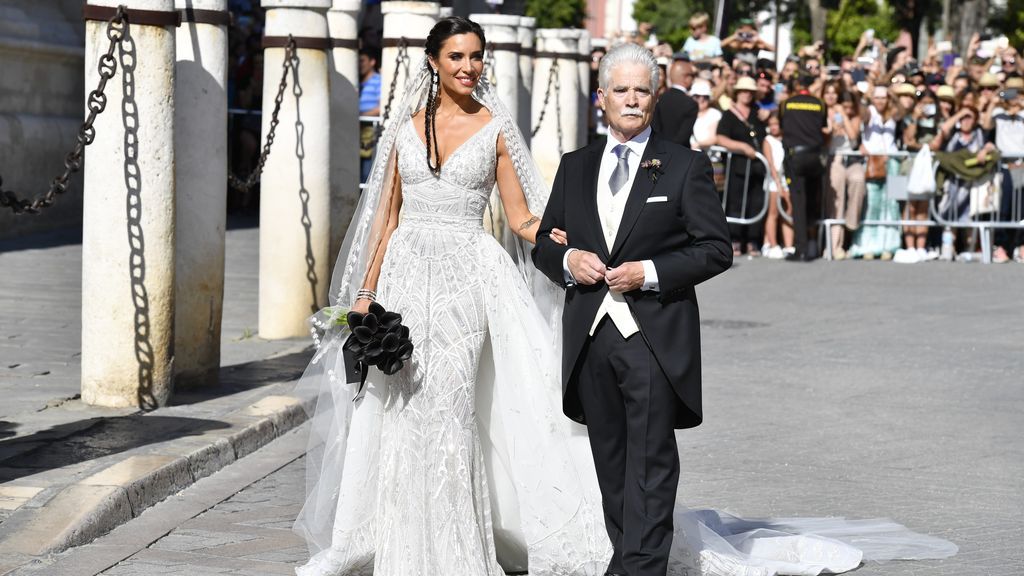 Para el enlace, Pilar se decantó por un diseño de Zuhair Murad.