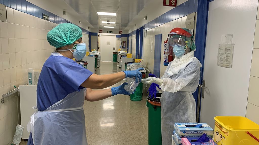 Andalucía suma la cifra de muertes más altas desde agosto con 9 fallecidos en 24 horas Andalucía suma la cifra de muertes más altas desde agosto con 9 fallecidos en 24 horas