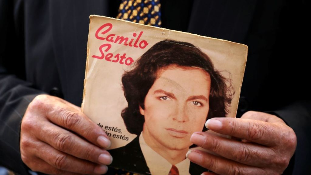 "Te quiero así": la canción inédita de Camilo Sesto que se lanza justo un año después de su muerte "Te quiero así": la canción inédita de Camilo Sesto que se lanza justo un año después de su muerte