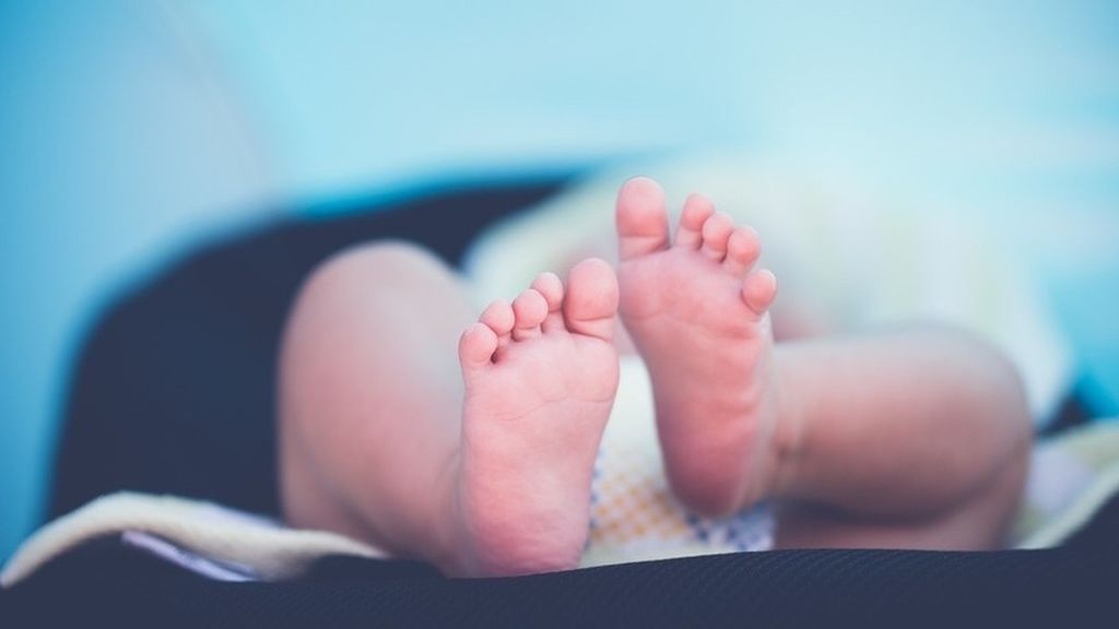 Será muy importante el diagnóstico precoz, sobre todo antes de que el pequeño comience a caminar o gatear.