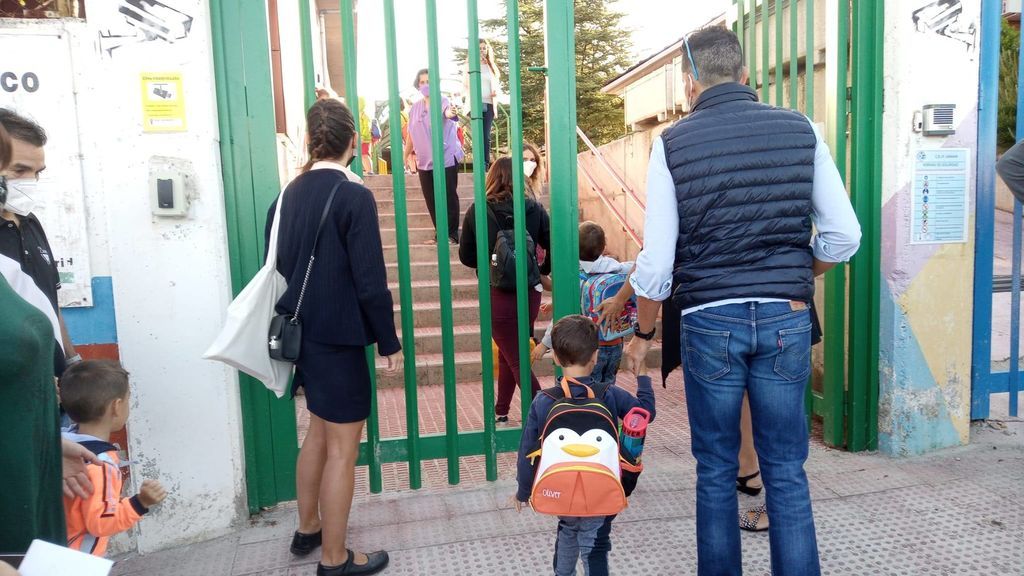 Vuelta al colegio: "Hay que meterles ilusión y no miedos" Vuelta al colegio: "Hay que meterles ilusión y no miedos"