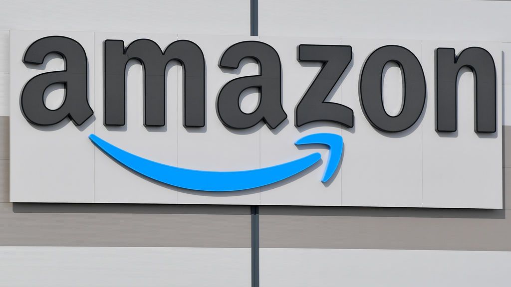 Amazon retira de la venta productos pedófilos tras una solicitud del Ministerio de Consumo Amazon retira de la venta productos pedófilos tras una solicitud del Ministerio de Consumo