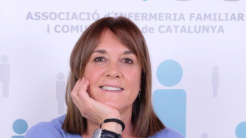 Alba Brugués, presidenta de la Asociación de Enfermería Familiar de Cataluña: "Poner a un administrativo en una escuela es como ponerme a mi a pescar" Alba Brugués, presidenta de la Asociación de Enfermería Familiar de Cataluña: "Poner a un administrativo en una escuela es como ponerme a mi a pescar"