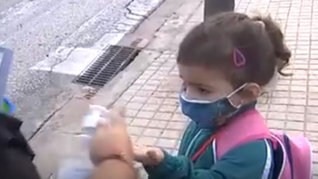 Lavado de manos en la ruta escolar