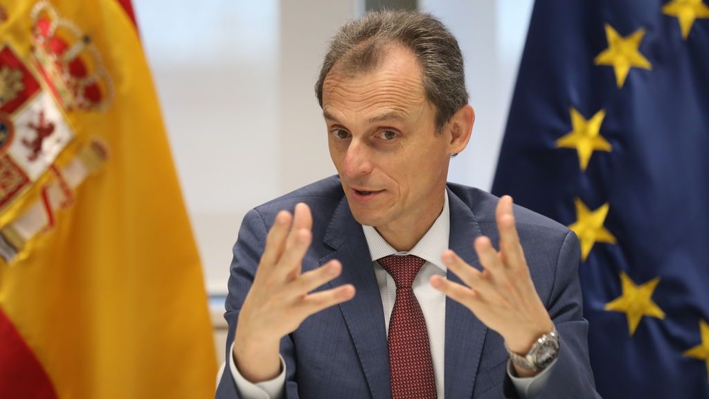 Pedro Duque asegura que interrumpir el ensayo de una vacuna "entra dentro de lo normal" Pedro Duque asegura que interrumpir el ensayo de una vacuna "entra dentro de lo normal"