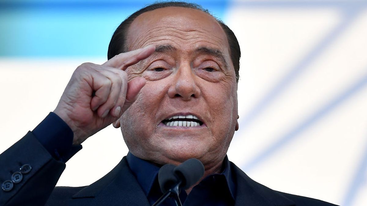 Berlusconi: "Lucho para superar esta enfermedad infernal"