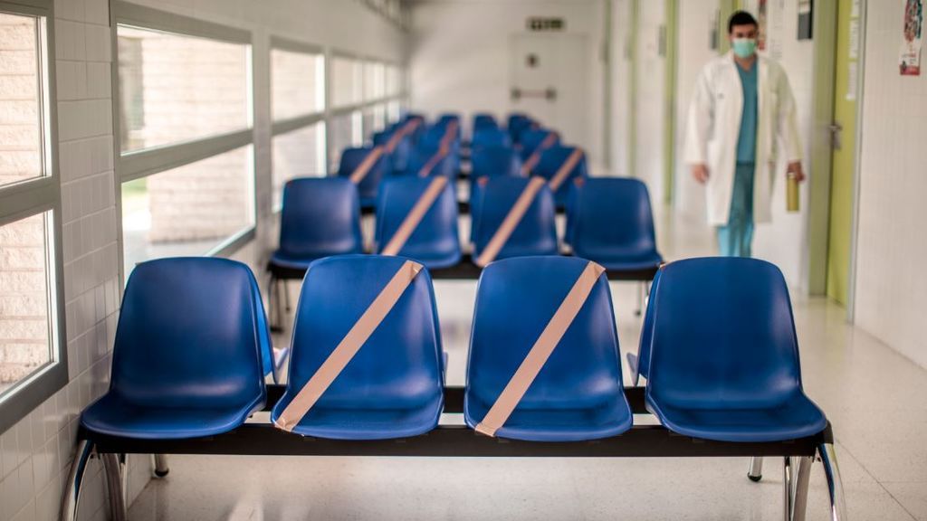 Los sanitarios madrileños convocan huelga indefinida en los centros de salud desde el 28 de septiembre Los sanitarios madrileños convocan huelga indefinida en los centros de salud desde el 28 de septiembre