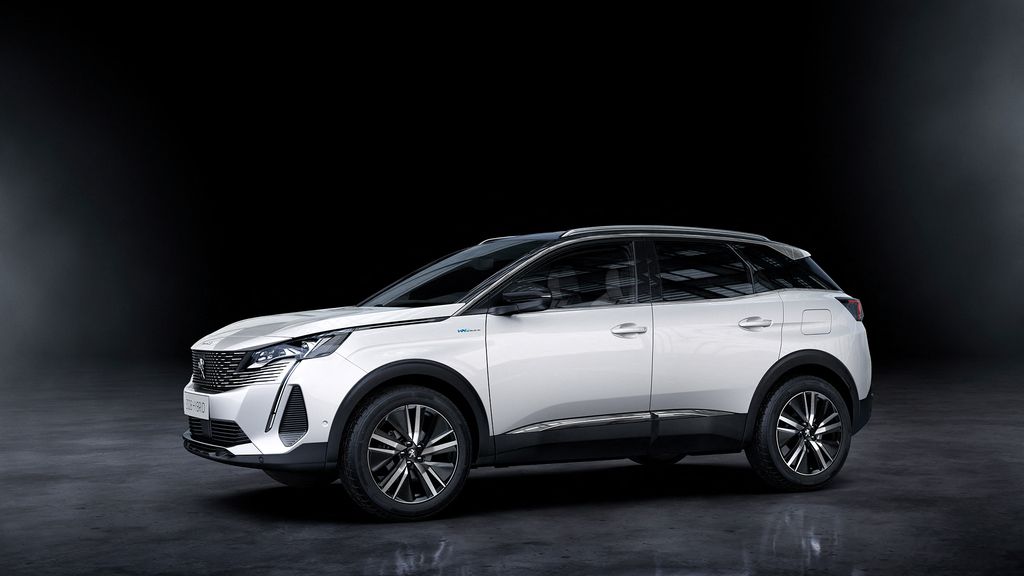 VISTA LATERAL NUEVO PEUGEOT 3008.jpg