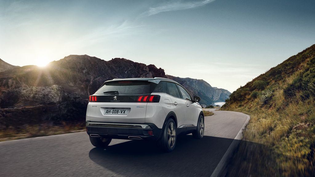 VISTA TRASERA NUEVO PEUGEOT_3008.jpg