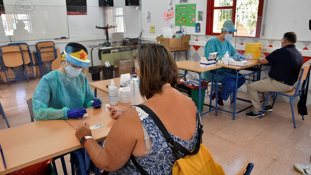 España marca un nuevo máximo con 12.183 casos de coronavirus y 48 muertes España marca un nuevo máximo con 12.183 casos de coronavirus y 48 muertes