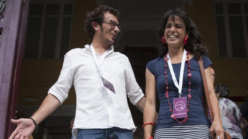 Nace Candela, la segunda hija de 'Kichi' y Teresa Rodríguez, la coordinadora de Adelante Andalucía Nace Candela, la segunda hija de 'Kichi' y Teresa Rodríguez, la coordinadora de Adelante Andalucía