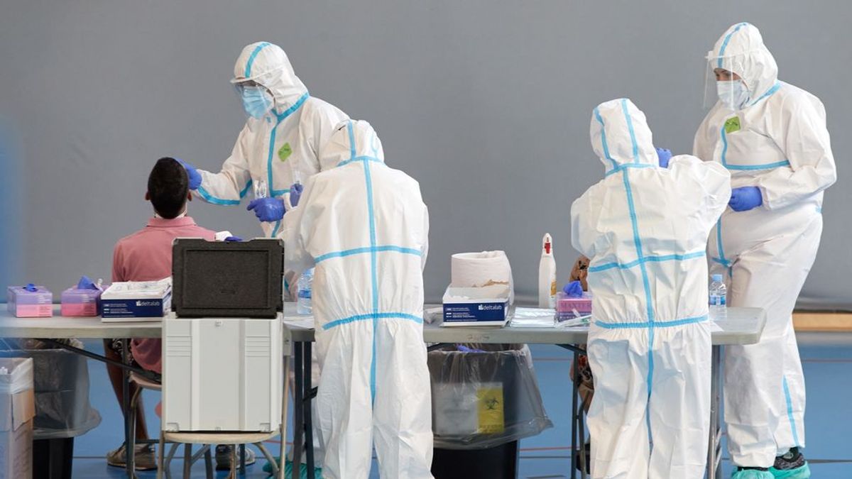 Cataluña notifica 1.303 nuevos casos y nueve muertes por coronavirus en el último día