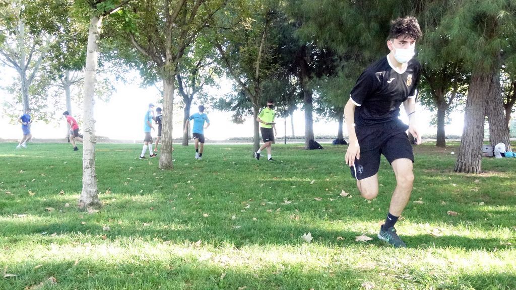 El deporte amateur sufre para cumplir las normas anti-Covid y denuncia descontrol en canchas municipales