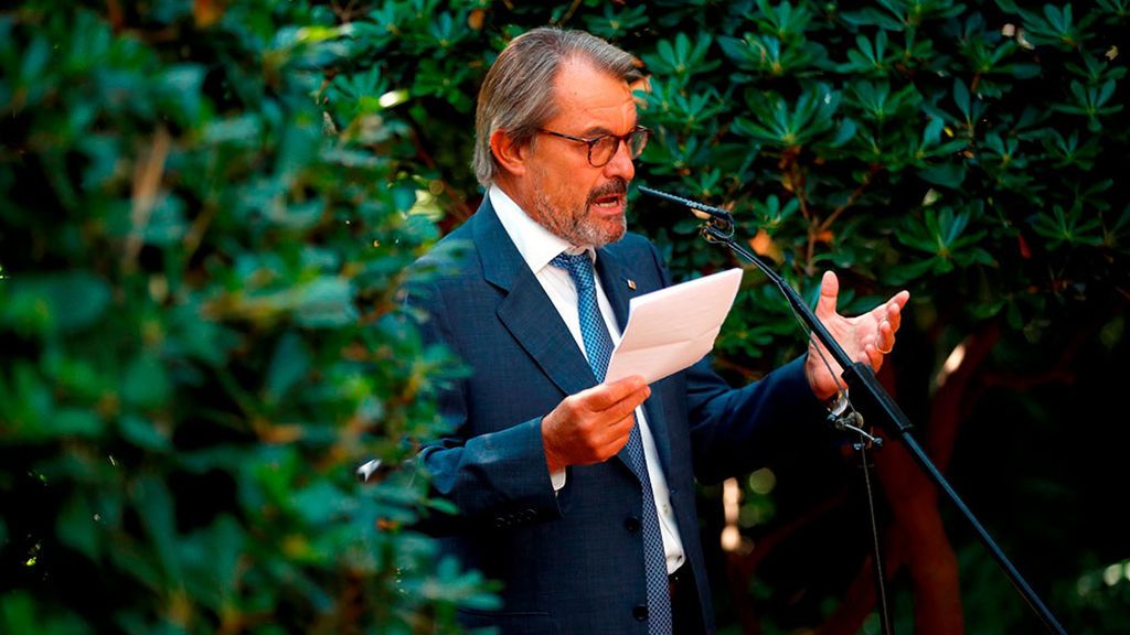 Artur Mas consuma su divorcio con Puigdemont y se quedará en el PDeCat Artur Mas consuma su divorcio con Puigdemont y se quedará en el PDeCat