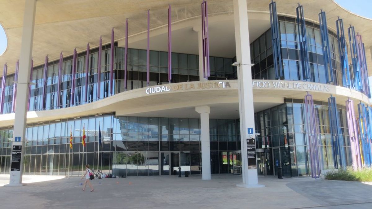 Acusan a una forense de mentir a un juzgado tras ocultar un corazón en Zaragoza Acusan a una forense de mentir a un juzgado tras ocultar un corazón en Zaragoza