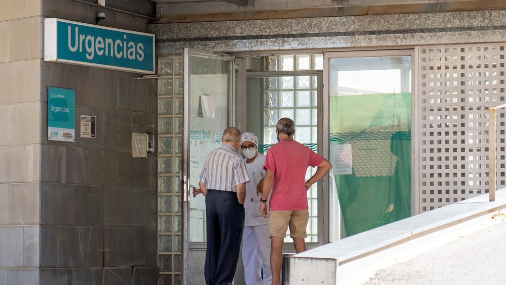 Las Urgencias de los hospitales están al borde del colapso, según los médicos Las Urgencias de los hospitales están al borde del colapso, según los médicos
