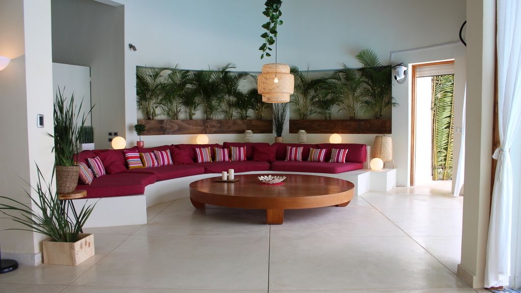 Así es Villa Playa: El lujoso alojamiento de las chicas