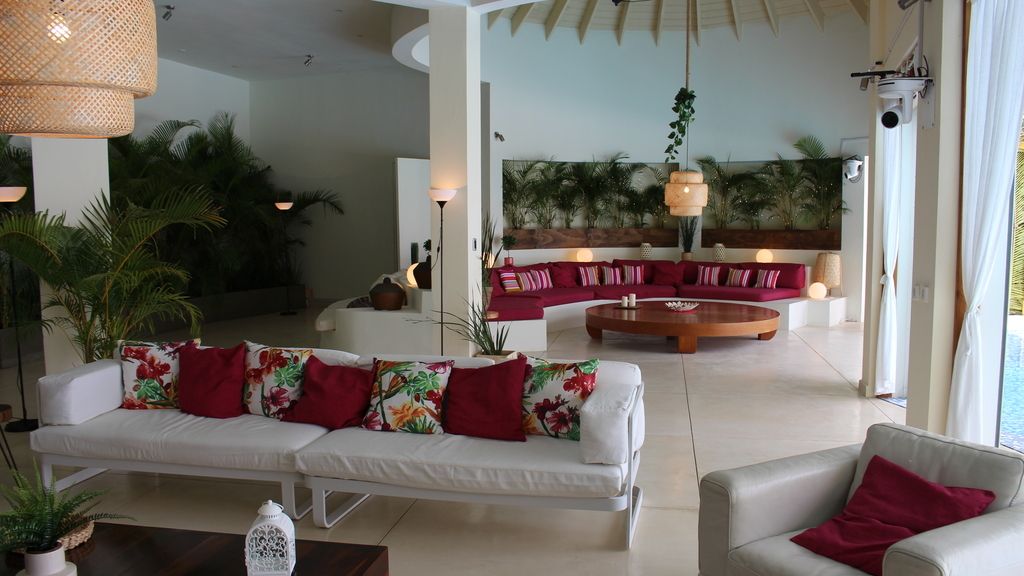 Así es Villa Playa: El lujoso alojamiento de las chicas