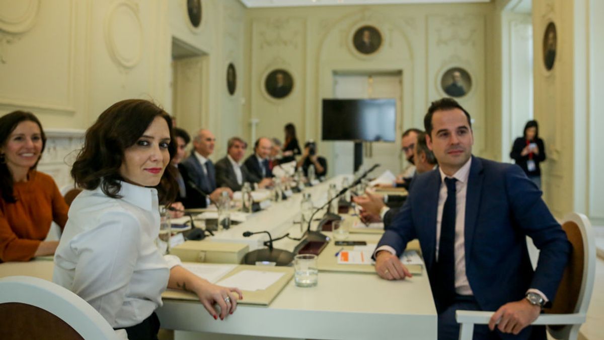 Madrid suspende la rueda de prensa posterior al Consejo de Gobierno tras anunciar confinamientos selectivos Madrid suspende la rueda de prensa posterior al Consejo de Gobierno tras anunciar confinamientos selectivos