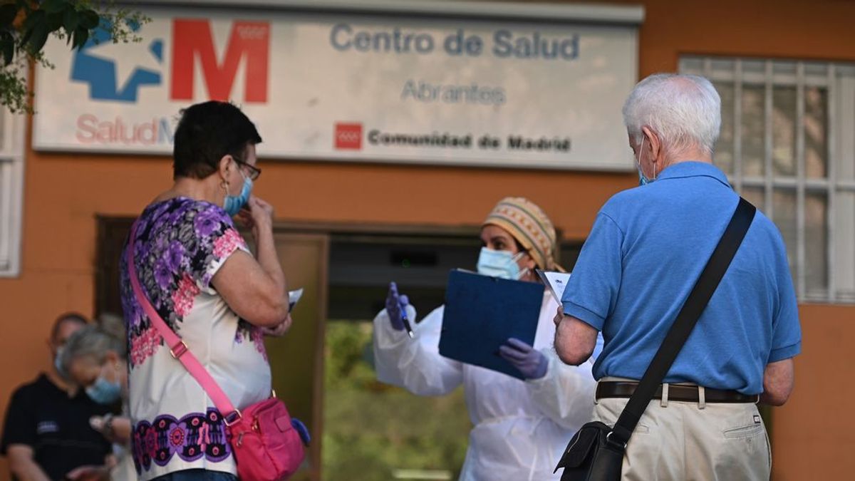 Los colegios y el transporte público, las grandes dificultades en el confinamiento parcial de Madrid Los colegios y el transporte público, las grandes dificultades en el confinamiento parcial de Madrid