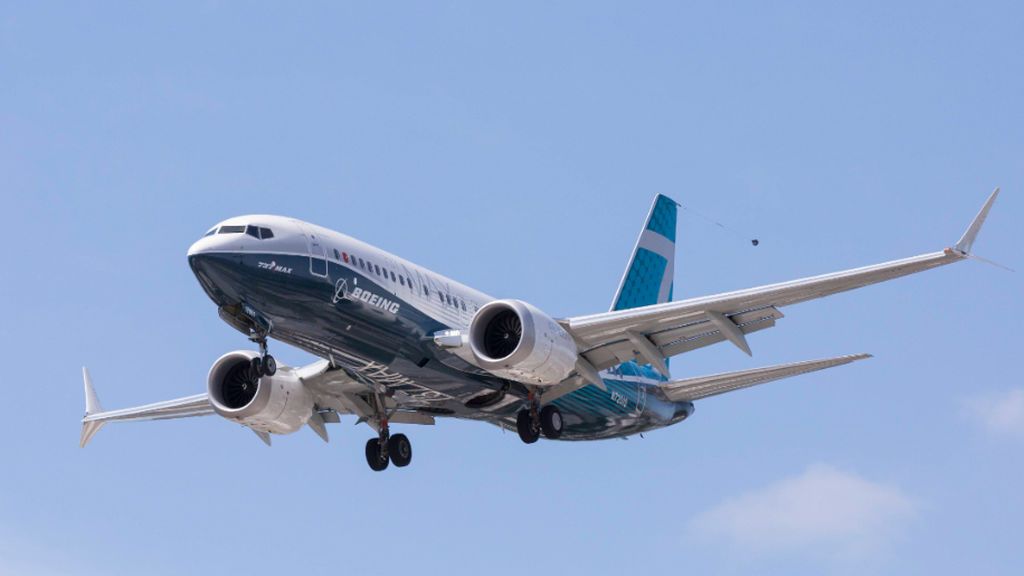 Boeing ocultó a sus pilotos fallos técnicos en sus aviones 737 que se estrellaron con meses de diferencia Boeing ocultó a sus pilotos fallos técnicos en sus aviones 737 que se estrellaron con meses de diferencia