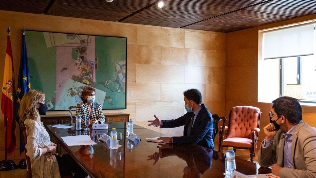 Reunión entre Ciudadanos y la vicepresidenta Carmen Calvo Reunión entre Ciudadanos y la vicepresidenta Carmen Calvo