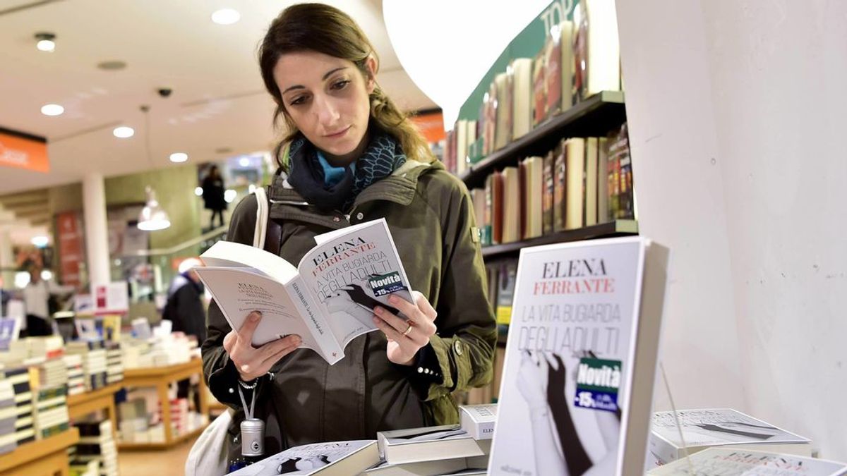 Elena Ferrante y su traductora: una historia de amor correspondido Elena Ferrante y su traductora: una historia de amor correspondido