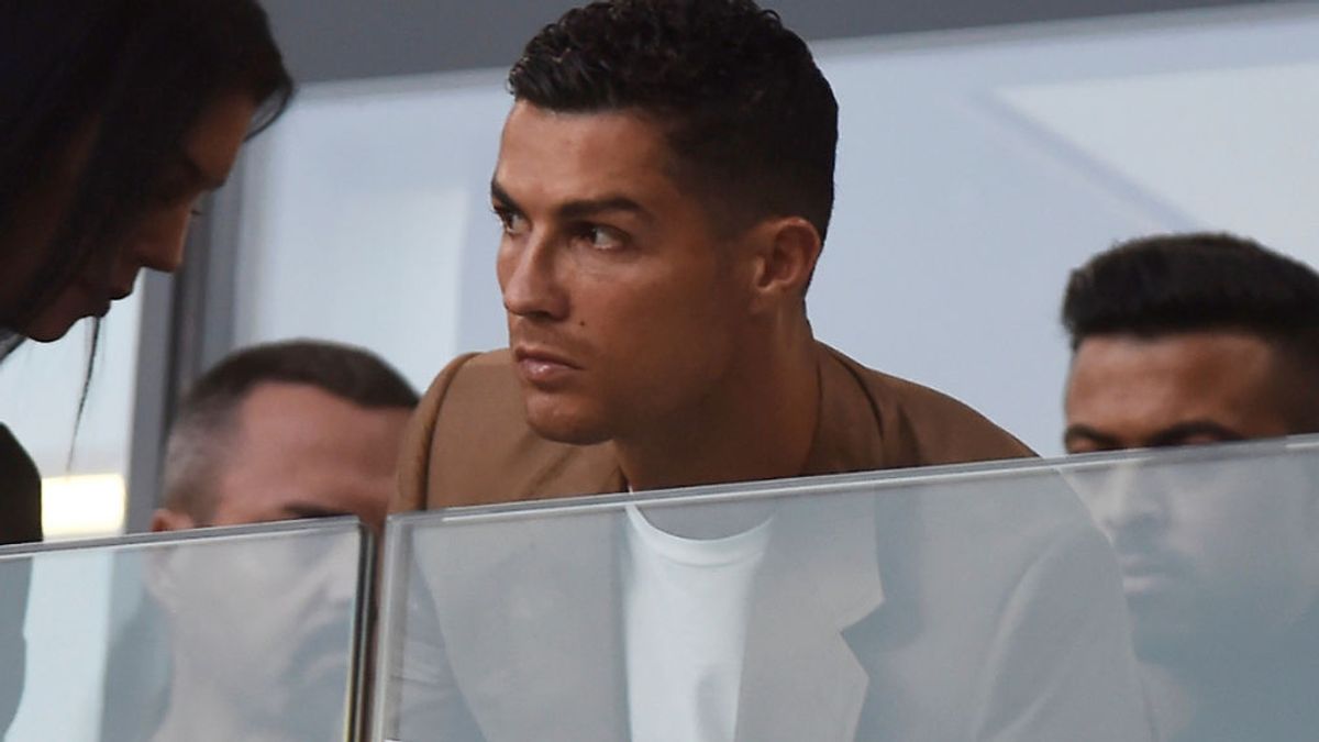 Los lujos de Cristiano Ronaldo y su última adquisición: un pijama valorado en 2.200 euros Los lujos de Cristiano Ronaldo y su última adquisición: un pijama valorado en 2.200 euros