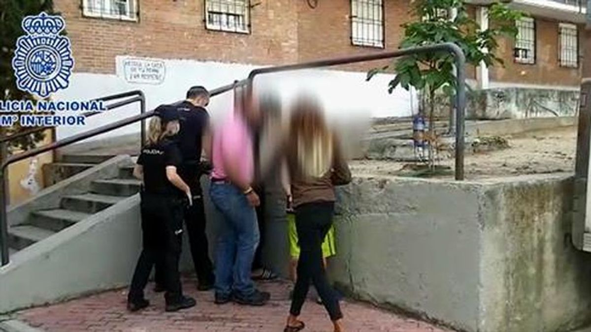 Tres detenidos por apuñalar en Moncloa, Madrid, a un joven de 23 años que les recriminó que no usaran mascarilla