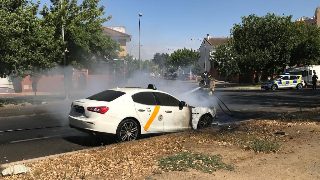 El taxista sevillano que trabajaba con un Maserati, detenido por quemarlo para cobrar el seguro El taxista sevillano que trabajaba con un Maserati, detenido por quemarlo para cobrar el seguro