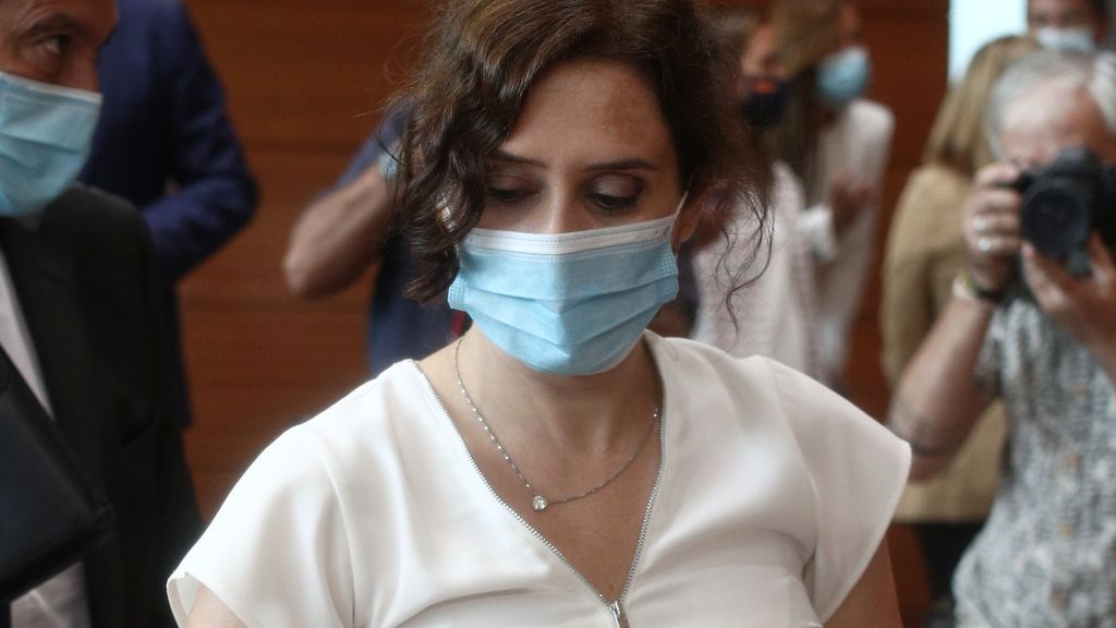 Madrid retrasa dos veces el anuncio de sus medidas contra la covid-19 por el "complejo examen jurídico" que conllevan Madrid retrasa dos veces el anuncio de sus medidas contra la covid-19 por el "complejo examen jurídico" que conllevan