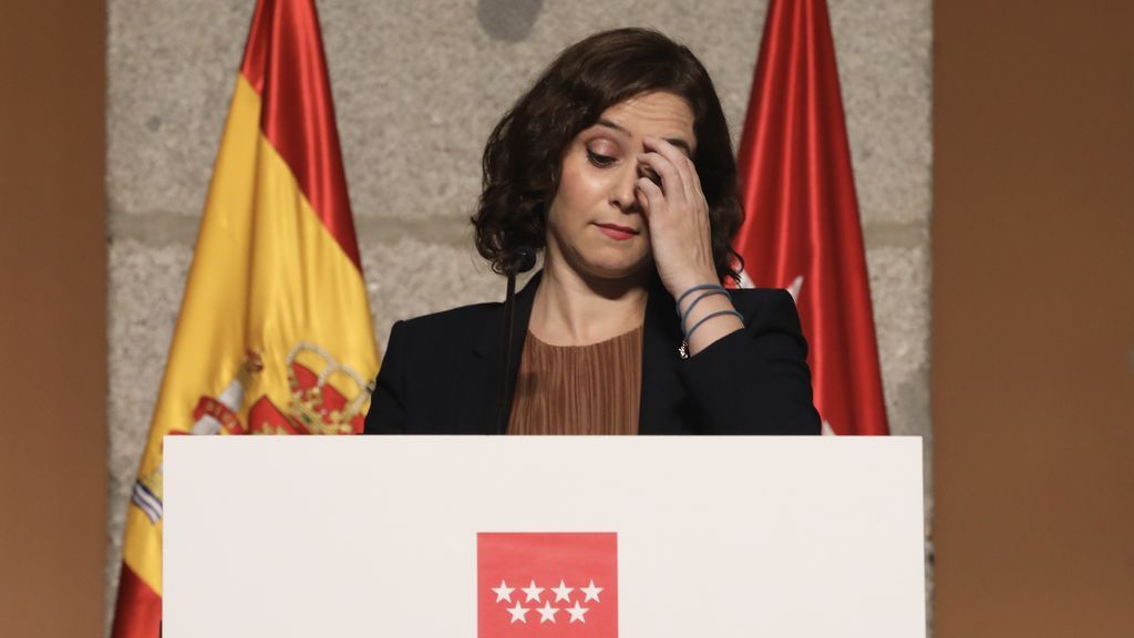 Vecinos de municipios y distritos confinados de Madrid se manifiestan este domingo por "la dignidad del sur" Vecinos de municipios y distritos confinados de Madrid se manifiestan este domingo por "la dignidad del sur"