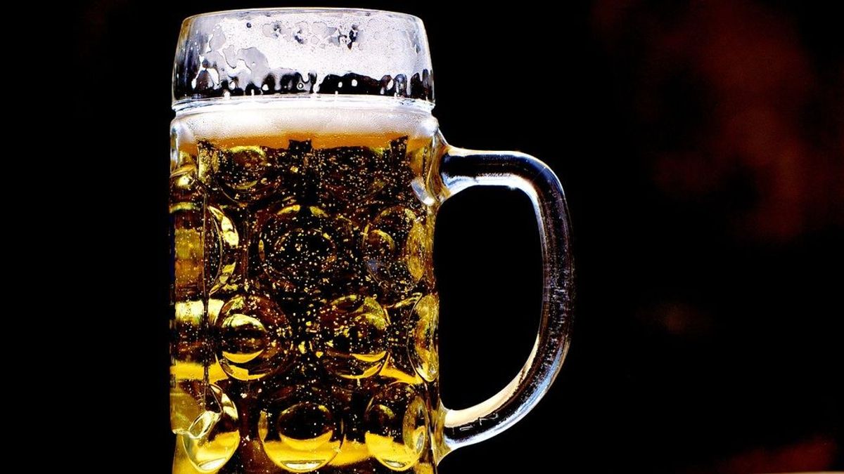 Muere un niño de 11 años tras llegar a la final de un concurso de beber cerveza