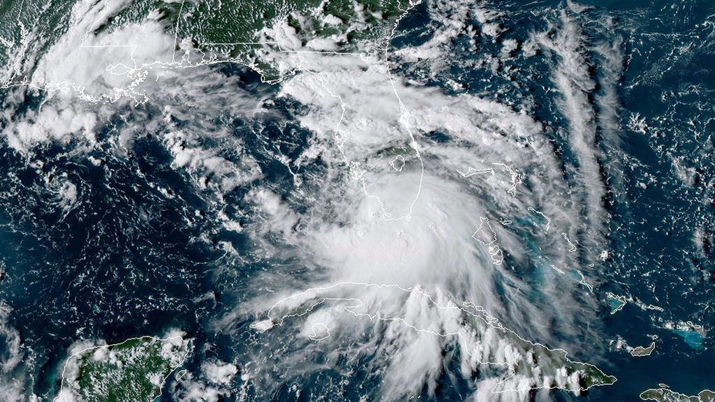 EE.UU. agota las nombres de tormentas tropicales y tiene que acudir al alfabeto griego EE.UU. agota las nombres de tormentas tropicales y tiene que acudir al alfabeto griego