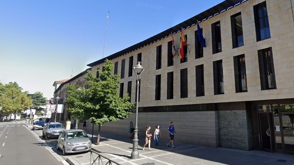 Orden de detención para la directora de una residencia de Valladolid, robó en casa de un interno al morir
