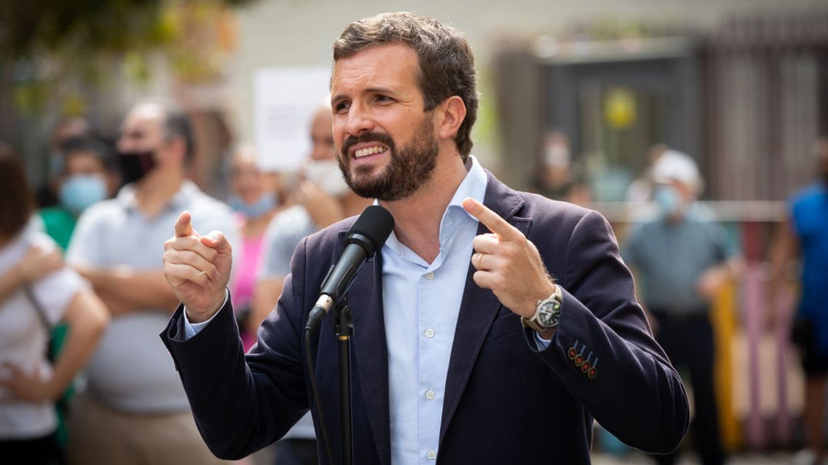 Casado, sobre la intención de Iglesias de acabar con la Monarquía: "¿Es esto para Sánchez defender la Constitución?" Casado, sobre la intención de Iglesias de acabar con la Monarquía: "¿Es esto para Sánchez defender la Constitución?"