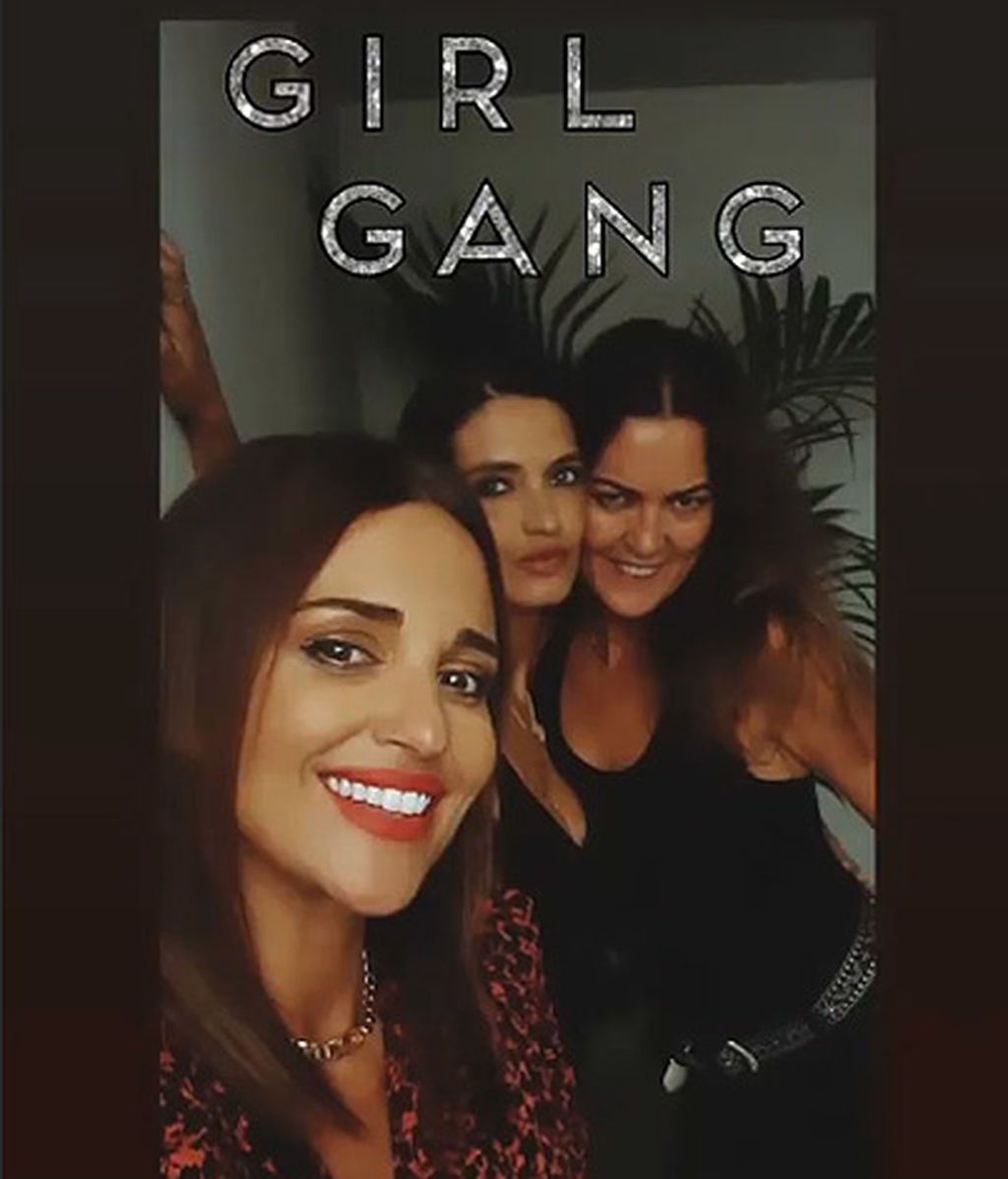 Paula Echevarría y Sara Carbonero junto a una amiga