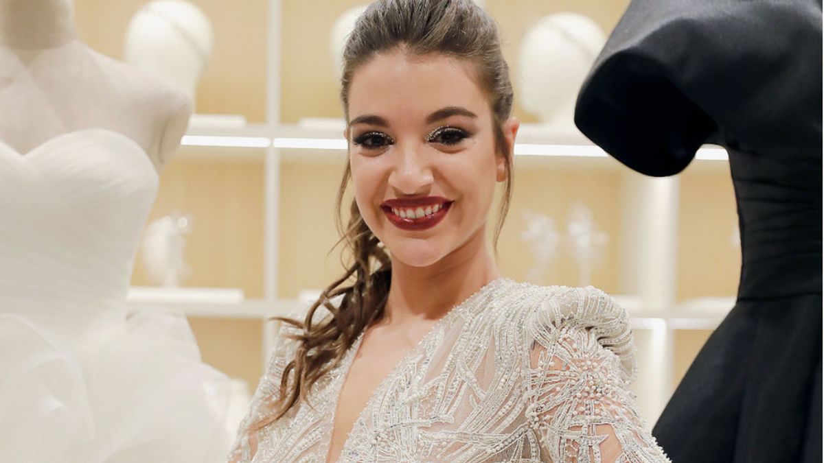 Las disculpas de Ana Guerra a sus vecinos por cantar de madrugada: "Olvidé conectar los cascos" Las disculpas de Ana Guerra a sus vecinos por cantar de madrugada: "Olvidé conectar los cascos"