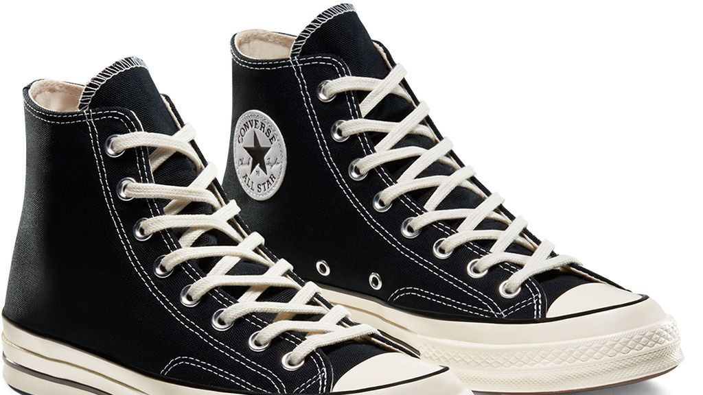 CONVERSE-NEGRAS